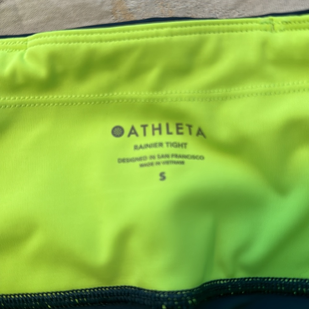 Athleta Rainier Tight - Picture 5 of 6